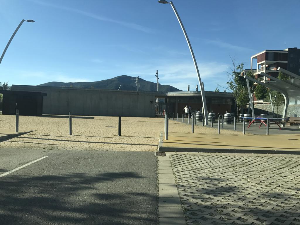 Golf Y Nieve Apartman Sabiñánigo Kültér fotó