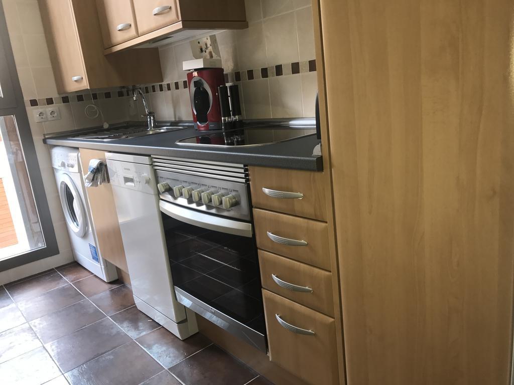Golf Y Nieve Apartman Sabiñánigo Kültér fotó